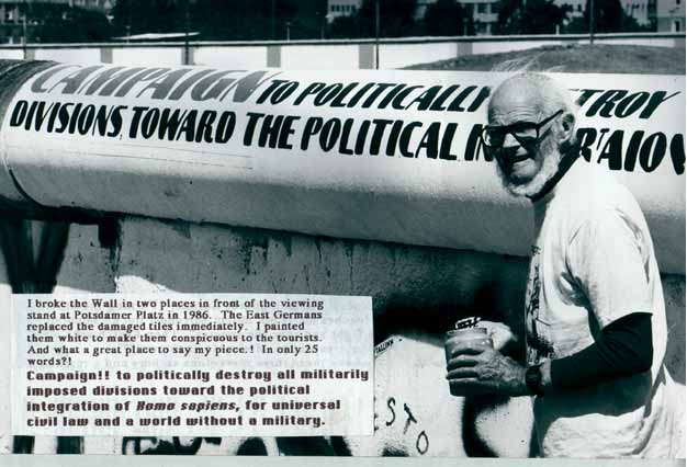 campaign.jpg (77926 bytes)
